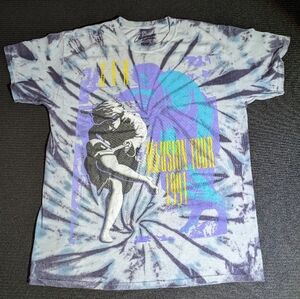 Men's Graphic tie dye T-Shirt Size large from Guns N' Roses concert 1991.